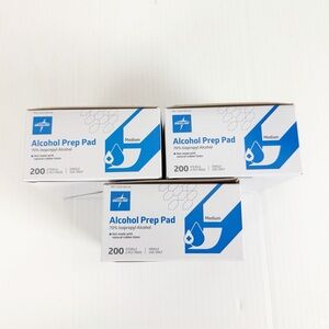 Set of 600 Medline Alcohol Prep Pads 2-Ply Medium 70% Isopropyl